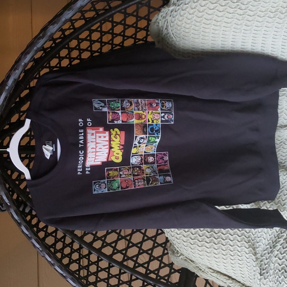 Defective, brand new Marvel periodic table sweatshirt *read description - Picture 2 of 13